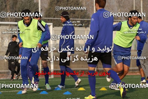 1051153, Tehran, , Esteghlal Football Team Training Session on 2012/01/09 at زمین شماره 3 ورزشگاه آزادی