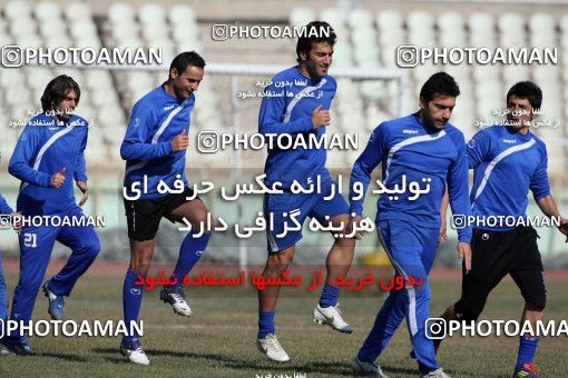 1051718, Tehran, , Esteghlal Football Team Training Session on 2012/01/13 at Shahid Dastgerdi Stadium