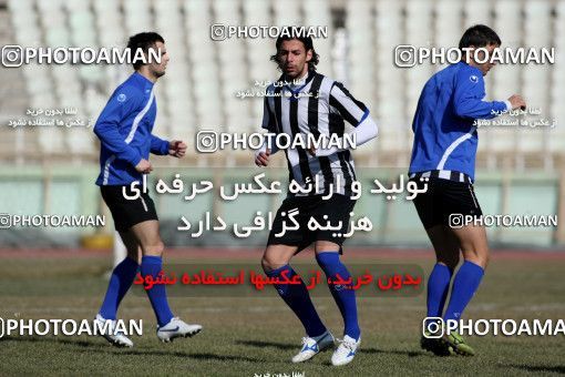 1051690, Tehran, , Esteghlal Football Team Training Session on 2012/01/13 at Shahid Dastgerdi Stadium