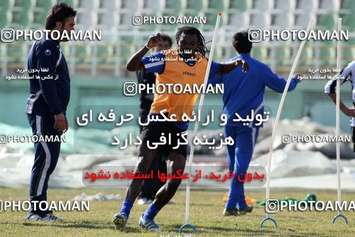 1051698, Tehran, , Esteghlal Football Team Training Session on 2012/01/13 at Shahid Dastgerdi Stadium