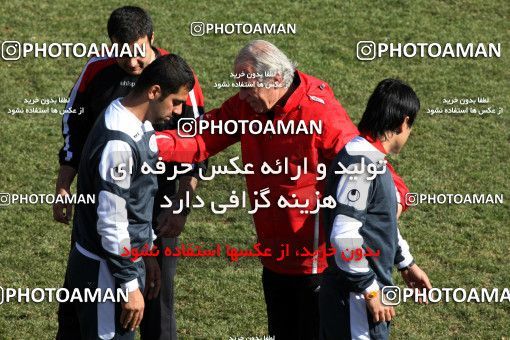 1051776, Tehran, , Persepolis Football Team Training Session on 2012/01/13 at Derafshifar Stadium