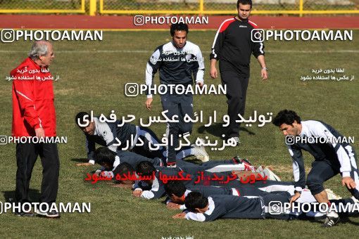 1051763, Tehran, , Persepolis Football Team Training Session on 2012/01/13 at Derafshifar Stadium