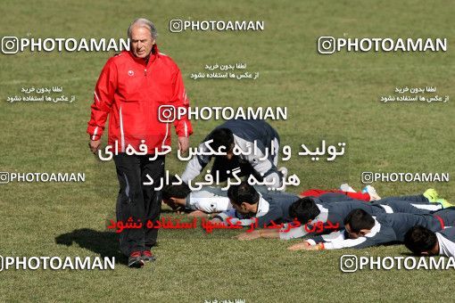 1051765, Tehran, , Persepolis Football Team Training Session on 2012/01/13 at Derafshifar Stadium