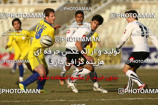 1052529, Tehran, [*parameter:4*], لیگ برتر فوتبال ایران، Persian Gulf Cup، Week 22، Second Leg، Naft Tehran 0 v 1 Sepahan on 2012/01/25 at Shahid Dastgerdi Stadium