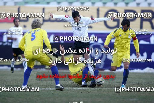 1052573, Tehran, [*parameter:4*], لیگ برتر فوتبال ایران، Persian Gulf Cup، Week 22، Second Leg، Naft Tehran 0 v 1 Sepahan on 2012/01/25 at Shahid Dastgerdi Stadium