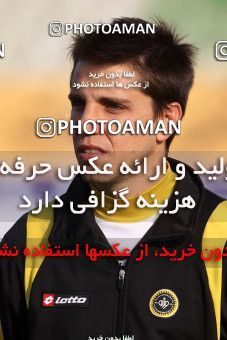 1052685, Tehran, [*parameter:4*], لیگ برتر فوتبال ایران، Persian Gulf Cup، Week 22، Second Leg، Naft Tehran 0 v 1 Sepahan on 2012/01/25 at Shahid Dastgerdi Stadium