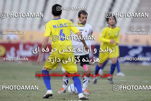 1052759, Tehran, [*parameter:4*], لیگ برتر فوتبال ایران، Persian Gulf Cup، Week 22، Second Leg، Naft Tehran 0 v 1 Sepahan on 2012/01/25 at Shahid Dastgerdi Stadium