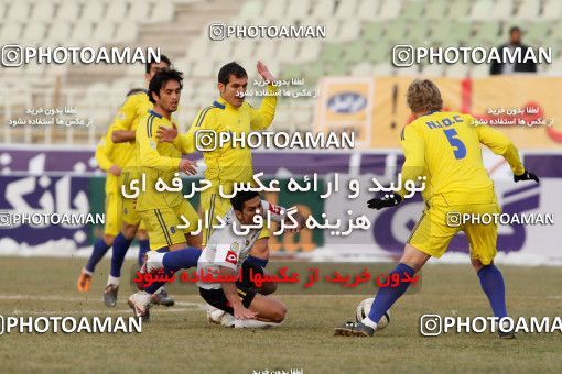 1052818, Tehran, [*parameter:4*], لیگ برتر فوتبال ایران، Persian Gulf Cup، Week 22، Second Leg، Naft Tehran 0 v 1 Sepahan on 2012/01/25 at Shahid Dastgerdi Stadium