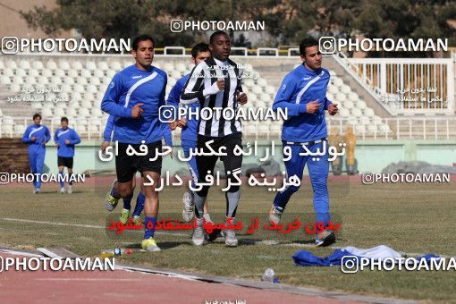 1053268, Tehran, , Esteghlal Football Team Training Session on 2012/01/30 at Shahid Dastgerdi Stadium