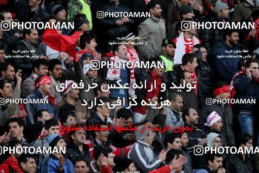 1053550, Tehran, [*parameter:4*], لیگ برتر فوتبال ایران، Persian Gulf Cup، Week 24، Second Leg، Naft Tehran 1 v 1 Tractor Sazi on 2012/02/03 at Shahid Dastgerdi Stadium