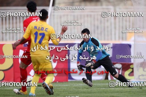 1053480, Tehran, [*parameter:4*], لیگ برتر فوتبال ایران، Persian Gulf Cup، Week 24، Second Leg، Naft Tehran 1 v 1 Tractor Sazi on 2012/02/03 at Shahid Dastgerdi Stadium