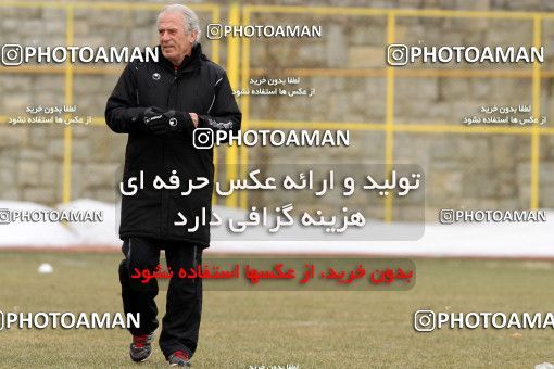1053867, Tehran, , Persepolis Football Team Training Session on 2012/02/04 at Derafshifar Stadium