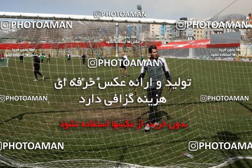 1055498, Tehran, , Persepolis Football Team Training Session on 2012/02/20 at Derafshifar Stadium