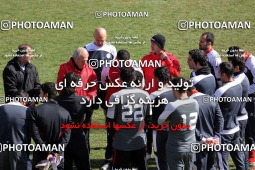1055677, Tehran, , Persepolis Football Team Training Session on 2012/02/21 at Derafshifar Stadium