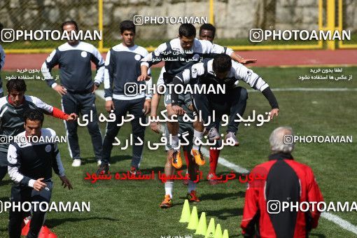 1056682, Tehran, , Persepolis Football Team Training Session on 2012/03/09 at Derafshifar Stadium