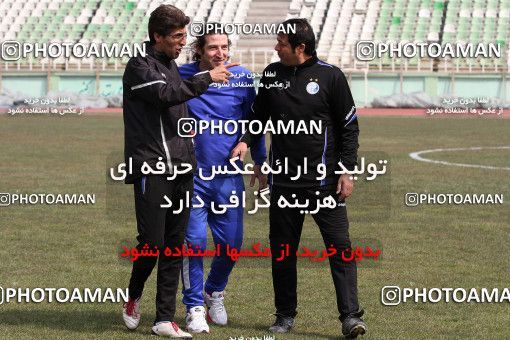 1056716, Tehran, , Esteghlal Football Team Training Session on 2012/03/13 at Shahid Dastgerdi Stadium