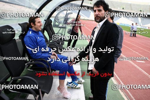 1057214, Tehran, , Esteghlal Football Team Training Session on 2012/04/02 at Azadi Stadium