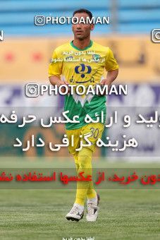 1057374, Tehran, [*parameter:4*], لیگ برتر فوتبال ایران، Persian Gulf Cup، Week 29، Second Leg، Rah Ahan 2 v 0 Mes Kerman on 2012/04/06 at Ekbatan Stadium