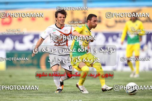 1057244, Tehran, [*parameter:4*], لیگ برتر فوتبال ایران، Persian Gulf Cup، Week 29، Second Leg، Rah Ahan 2 v 0 Mes Kerman on 2012/04/06 at Ekbatan Stadium