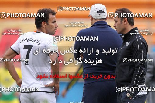 1057378, Tehran, [*parameter:4*], لیگ برتر فوتبال ایران، Persian Gulf Cup، Week 29، Second Leg، Rah Ahan 2 v 0 Mes Kerman on 2012/04/06 at Ekbatan Stadium