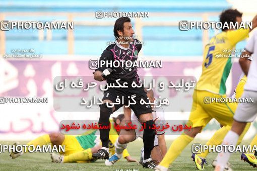 1057318, Tehran, [*parameter:4*], لیگ برتر فوتبال ایران، Persian Gulf Cup، Week 29، Second Leg، Rah Ahan 2 v 0 Mes Kerman on 2012/04/06 at Ekbatan Stadium