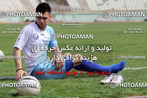 1057601, Tehran, , Esteghlal Football Team Training Session on 2012/04/06 at Shahid Dastgerdi Stadium