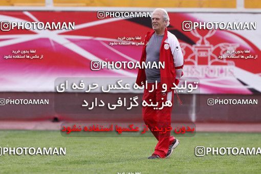1057618, Tehran, , Persepolis Football Team Training Session on 2012/04/06 at Derafshifar Stadium