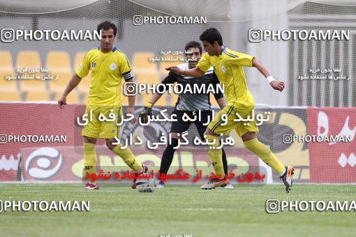 1057725, Tehran, [*parameter:4*], لیگ برتر فوتبال ایران، Persian Gulf Cup، Week 30، Second Leg، Naft Tehran 0 v 0 Shahrdari Tabriz on 2012/04/13 at Shahid Dastgerdi Stadium