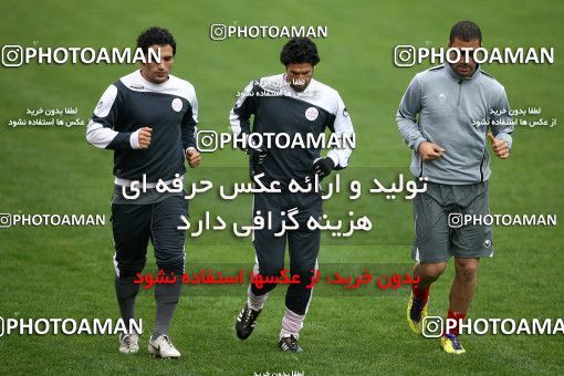 1057965, Tehran, , Persepolis Football Team Training Session on 2012/04/14 at Derafshifar Stadium