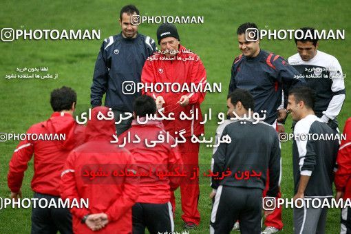 1057972, Tehran, , Persepolis Football Team Training Session on 2012/04/14 at Derafshifar Stadium