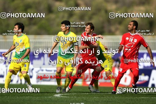 1058153, Tehran, [*parameter:4*], لیگ برتر فوتبال ایران، Persian Gulf Cup، Week 31، Second Leg، Rah Ahan 0 v 1 Tractor Sazi on 2012/04/22 at Takhti Stadium