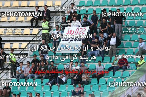 1058126, Tehran, [*parameter:4*], لیگ برتر فوتبال ایران، Persian Gulf Cup، Week 31، Second Leg، Rah Ahan 0 v 1 Tractor Sazi on 2012/04/22 at Takhti Stadium