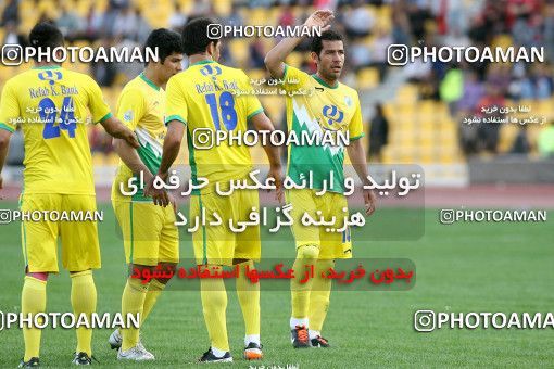 1058065, Tehran, [*parameter:4*], لیگ برتر فوتبال ایران، Persian Gulf Cup، Week 31، Second Leg، Rah Ahan 0 v 1 Tractor Sazi on 2012/04/22 at Takhti Stadium