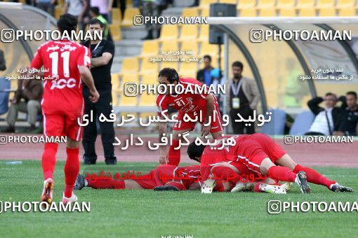 1058082, Tehran, [*parameter:4*], لیگ برتر فوتبال ایران، Persian Gulf Cup، Week 31، Second Leg، Rah Ahan 0 v 1 Tractor Sazi on 2012/04/22 at Takhti Stadium