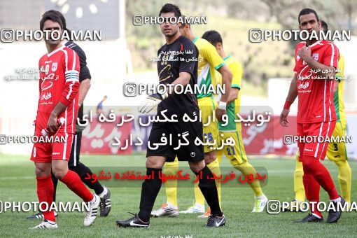 1058330, Tehran, [*parameter:4*], لیگ برتر فوتبال ایران، Persian Gulf Cup، Week 31، Second Leg، Rah Ahan 0 v 1 Tractor Sazi on 2012/04/22 at Takhti Stadium
