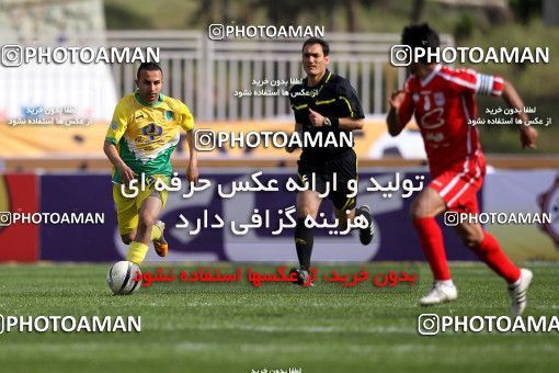 1058244, Tehran, [*parameter:4*], لیگ برتر فوتبال ایران، Persian Gulf Cup، Week 31، Second Leg، Rah Ahan 0 v 1 Tractor Sazi on 2012/04/22 at Takhti Stadium