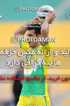 1058534, Tehran, [*parameter:4*], لیگ برتر فوتبال ایران، Persian Gulf Cup، Week 31، Second Leg، Rah Ahan 0 v 1 Tractor Sazi on 2012/04/22 at Takhti Stadium