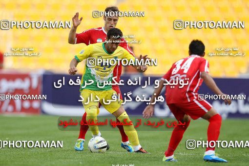 1058477, Tehran, [*parameter:4*], لیگ برتر فوتبال ایران، Persian Gulf Cup، Week 31، Second Leg، Rah Ahan 0 v 1 Tractor Sazi on 2012/04/22 at Takhti Stadium