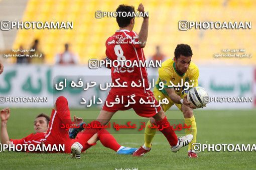 1058242, Tehran, [*parameter:4*], لیگ برتر فوتبال ایران، Persian Gulf Cup، Week 31، Second Leg، Rah Ahan 0 v 1 Tractor Sazi on 2012/04/22 at Takhti Stadium