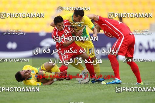 1058328, Tehran, [*parameter:4*], لیگ برتر فوتبال ایران، Persian Gulf Cup، Week 31، Second Leg، Rah Ahan 0 v 1 Tractor Sazi on 2012/04/22 at Takhti Stadium