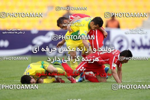 1058346, Tehran, [*parameter:4*], لیگ برتر فوتبال ایران، Persian Gulf Cup، Week 31، Second Leg، Rah Ahan 0 v 1 Tractor Sazi on 2012/04/22 at Takhti Stadium