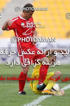 1058184, Tehran, [*parameter:4*], لیگ برتر فوتبال ایران، Persian Gulf Cup، Week 31، Second Leg، Rah Ahan 0 v 1 Tractor Sazi on 2012/04/22 at Takhti Stadium