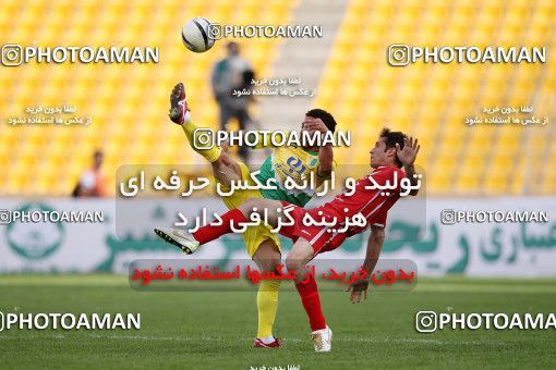 1058367, Tehran, [*parameter:4*], لیگ برتر فوتبال ایران، Persian Gulf Cup، Week 31، Second Leg، Rah Ahan 0 v 1 Tractor Sazi on 2012/04/22 at Takhti Stadium