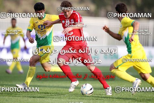 1058340, Tehran, [*parameter:4*], لیگ برتر فوتبال ایران، Persian Gulf Cup، Week 31، Second Leg، Rah Ahan 0 v 1 Tractor Sazi on 2012/04/22 at Takhti Stadium