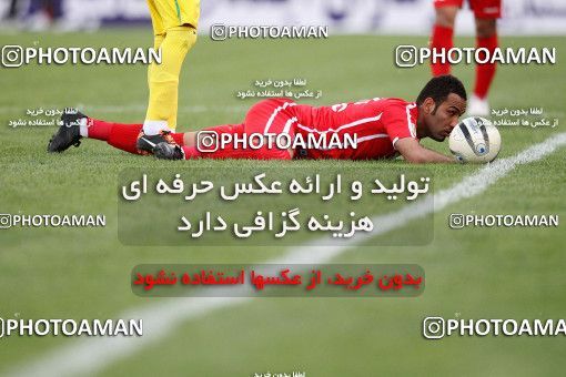 1058284, Tehran, [*parameter:4*], لیگ برتر فوتبال ایران، Persian Gulf Cup، Week 31، Second Leg، Rah Ahan 0 v 1 Tractor Sazi on 2012/04/22 at Takhti Stadium