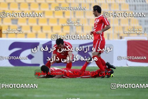 1058205, Tehran, [*parameter:4*], لیگ برتر فوتبال ایران، Persian Gulf Cup، Week 31، Second Leg، Rah Ahan 0 v 1 Tractor Sazi on 2012/04/22 at Takhti Stadium