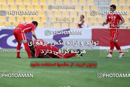 1058524, Tehran, [*parameter:4*], لیگ برتر فوتبال ایران، Persian Gulf Cup، Week 31، Second Leg، Rah Ahan 0 v 1 Tractor Sazi on 2012/04/22 at Takhti Stadium