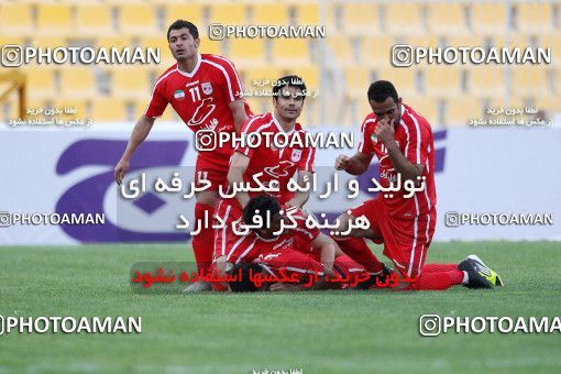 1058331, Tehran, [*parameter:4*], لیگ برتر فوتبال ایران، Persian Gulf Cup، Week 31، Second Leg، Rah Ahan 0 v 1 Tractor Sazi on 2012/04/22 at Takhti Stadium