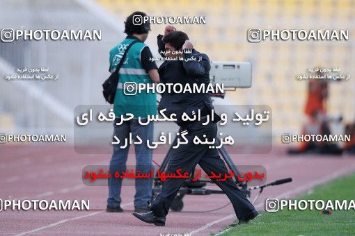1058496, Tehran, [*parameter:4*], لیگ برتر فوتبال ایران، Persian Gulf Cup، Week 31، Second Leg، Rah Ahan 0 v 1 Tractor Sazi on 2012/04/22 at Takhti Stadium