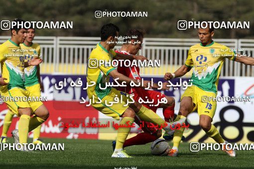 1058578, Tehran, [*parameter:4*], لیگ برتر فوتبال ایران، Persian Gulf Cup، Week 31، Second Leg، Rah Ahan 0 v 1 Tractor Sazi on 2012/04/22 at Takhti Stadium